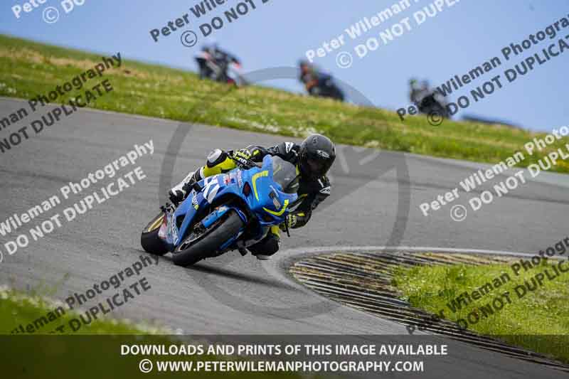 anglesey no limits trackday;anglesey photographs;anglesey trackday photographs;enduro digital images;event digital images;eventdigitalimages;no limits trackdays;peter wileman photography;racing digital images;trac mon;trackday digital images;trackday photos;ty croes